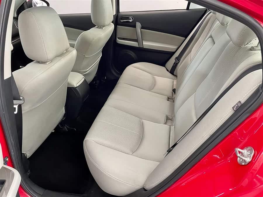 马自达 睿翼 2012 汽车图片 #8