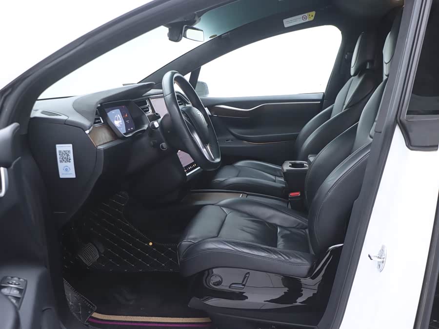 Tesla Model X 2017 #8 Tesla Model X 2017 car image #8