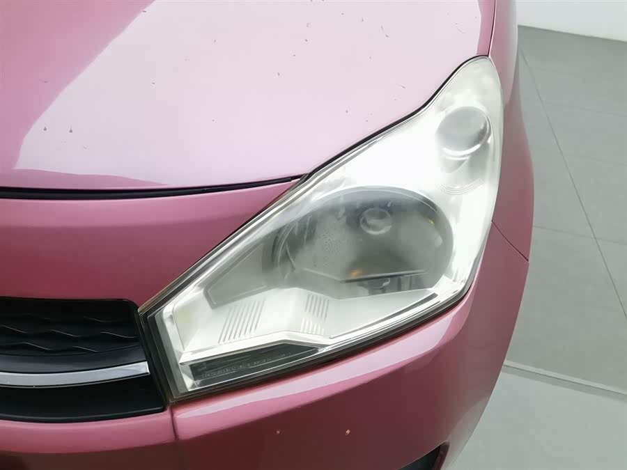 Suzuki 2013 car image #8