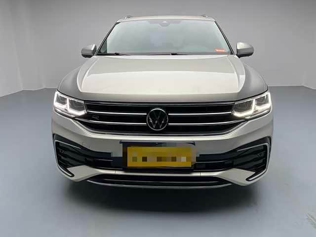 Volkswagen Tiguan L 2023 #8 Volkswagen Tiguan L 2023 car image #8