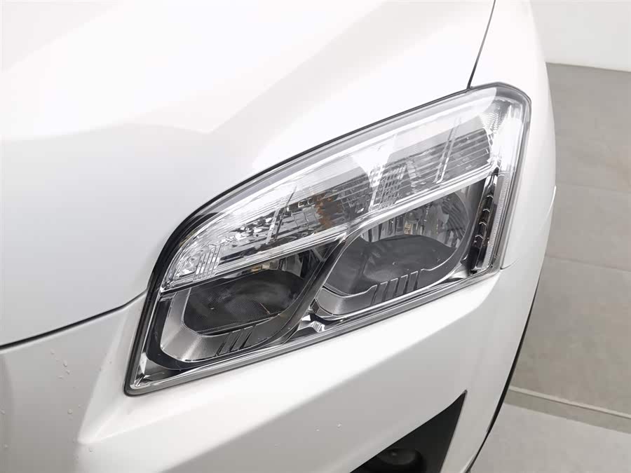 Chevrolet Tracker 2016 car image #8