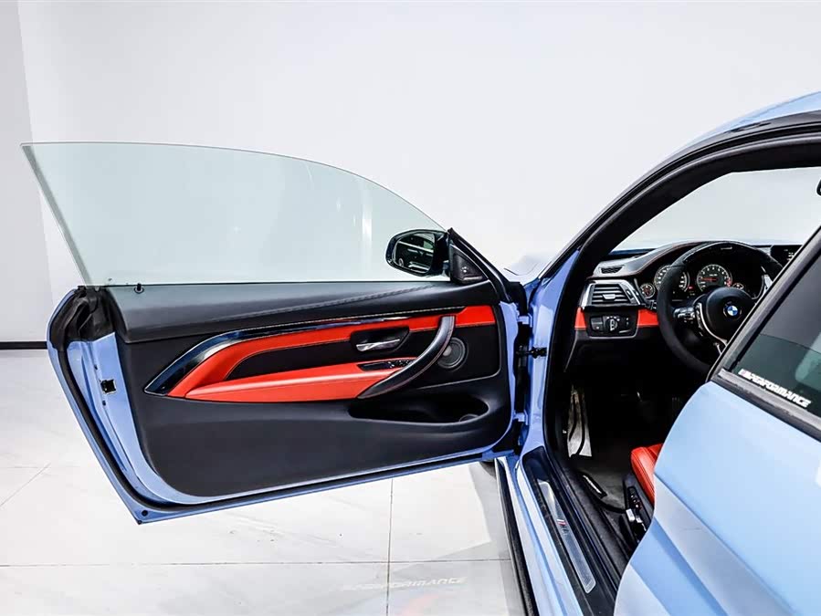 BMW M4 2017 car image #8