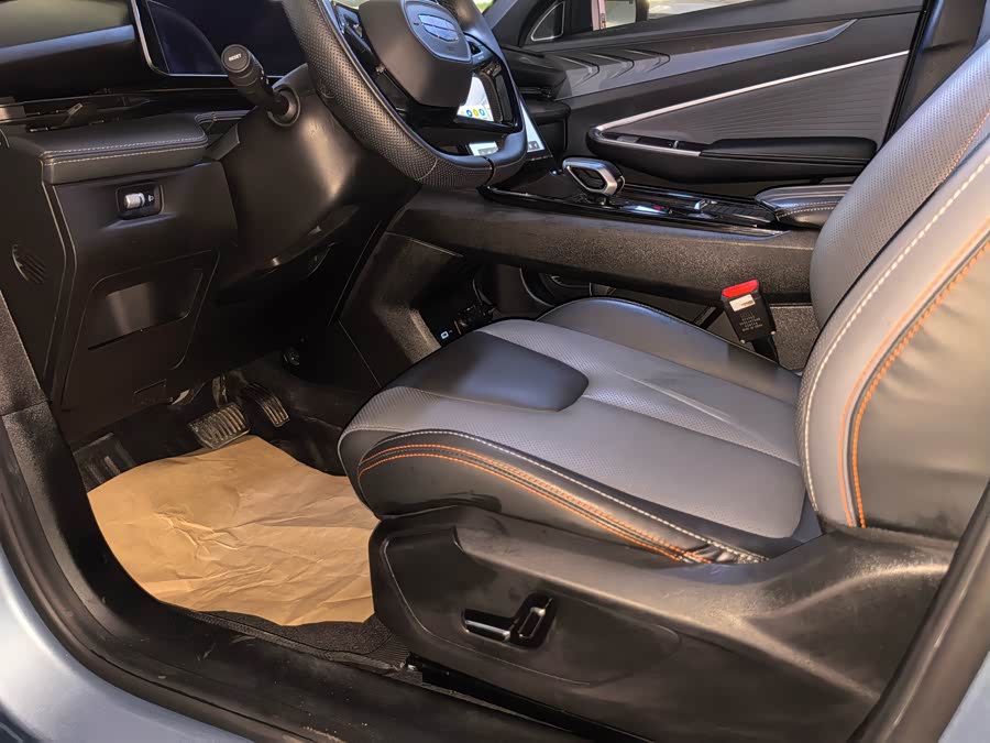 GEELY Boyue 2023 car image #8