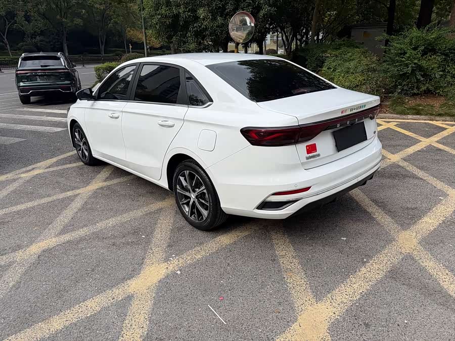 GEELY Emgrand 2023 car image #8