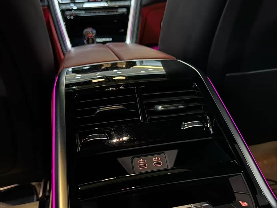 BMW 8 Series 2020 car image #8