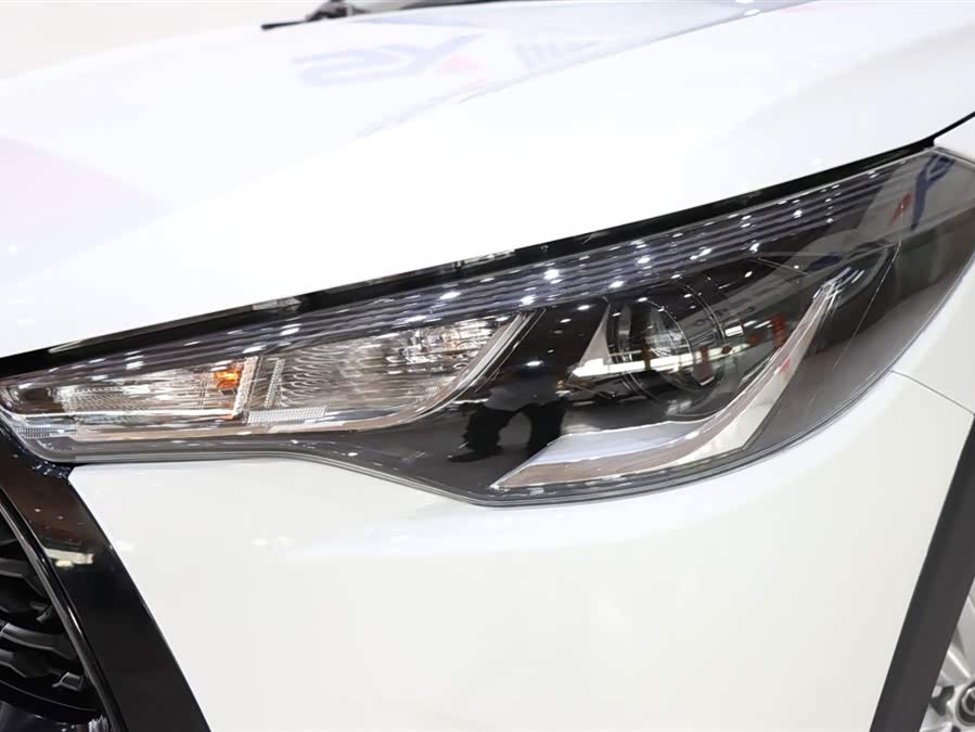 Toyota Corolla Cross 2024 car image #8