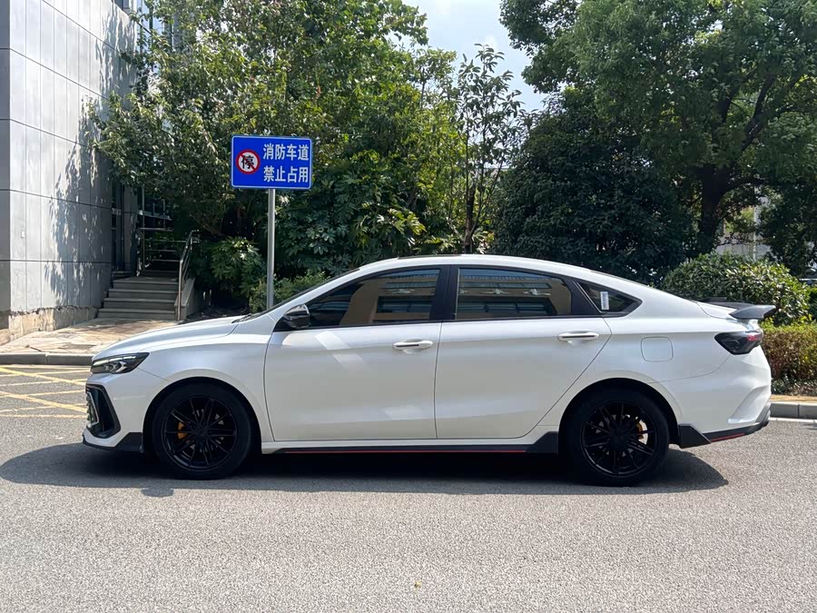 GEELY Binray 2022 car image #8