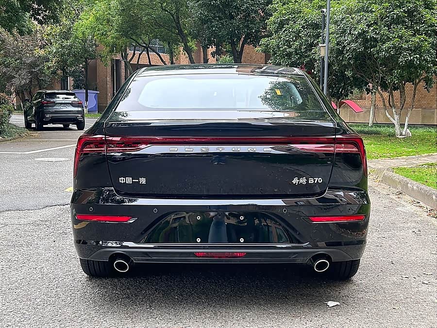2023 car image #8