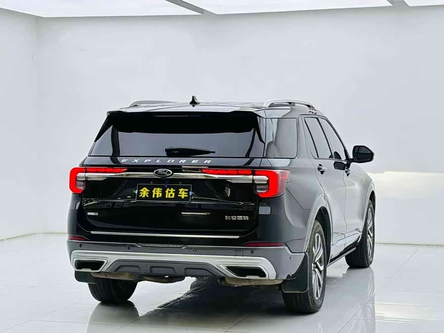 Ford Explorer 2024 car image #8