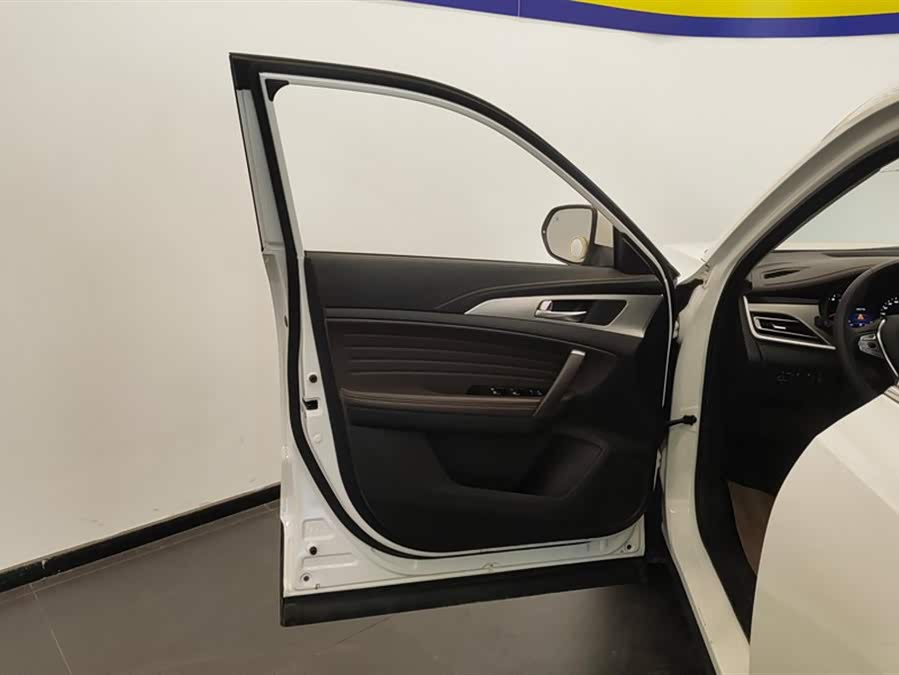 Changan CS35 Plus 2020 imagen de coche #8