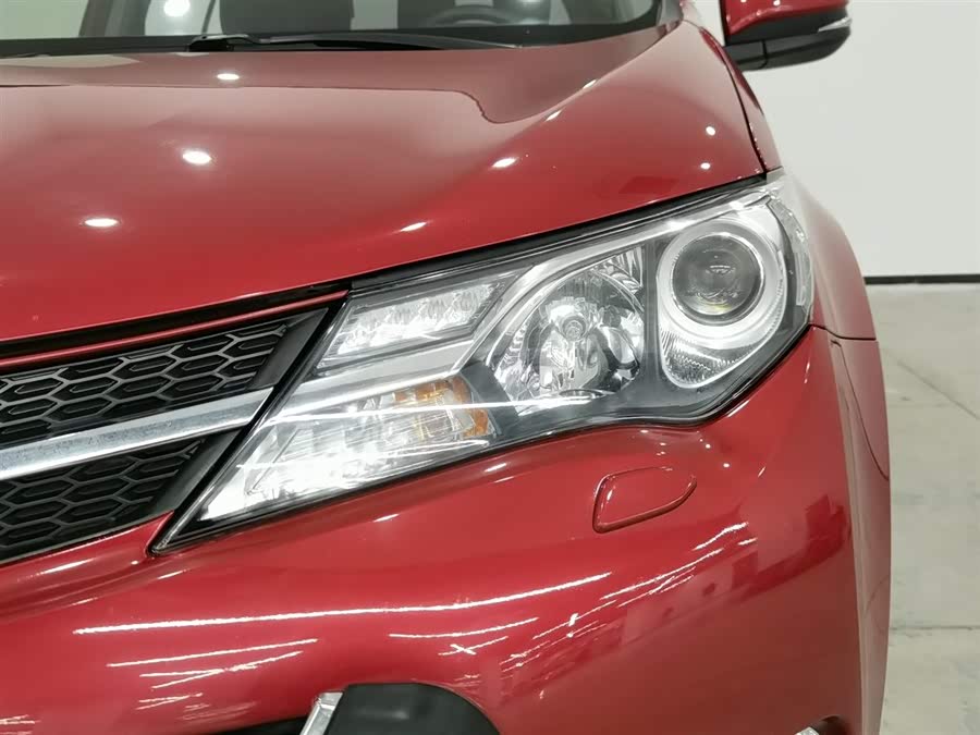 Toyota 2014 car image #8