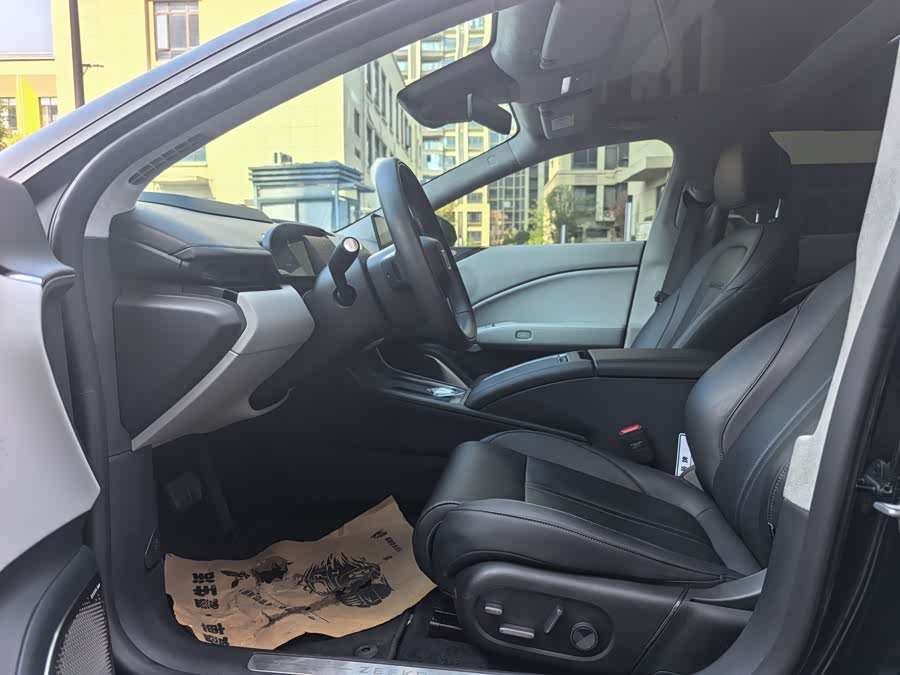 极氪 极氪007 2024 汽车图片 #8