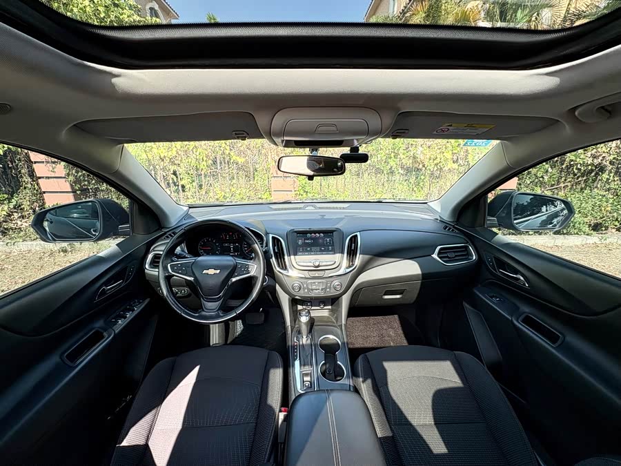 Chevrolet Equinox 2017 car image #8