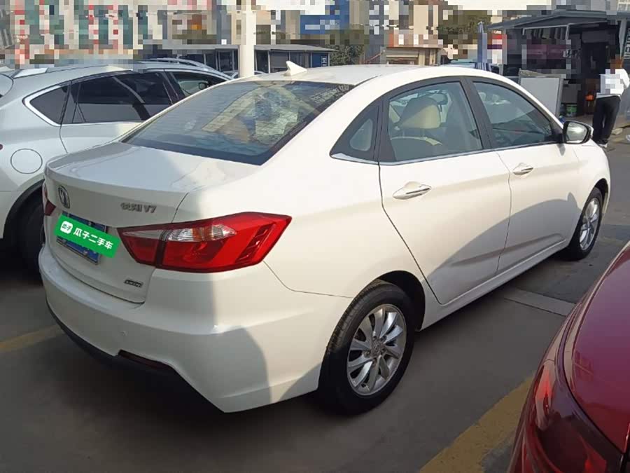 Changan Alsvin V7 2017 car image #8
