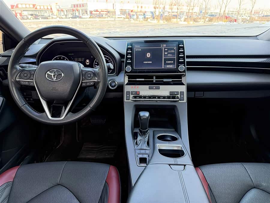 Toyota Avalon 2021 car image #8