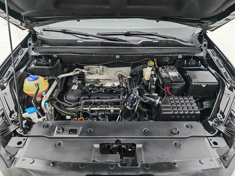 Jetour X70M 2022 #8 Jetour X70M 2022 صورة سيارة #8