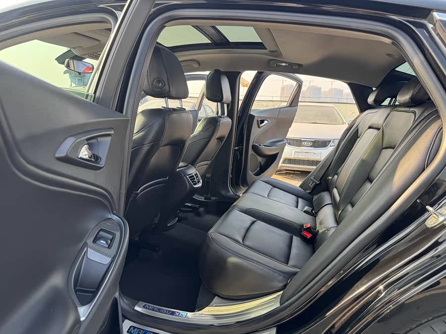 雪佛兰 2022 汽车图片 #8