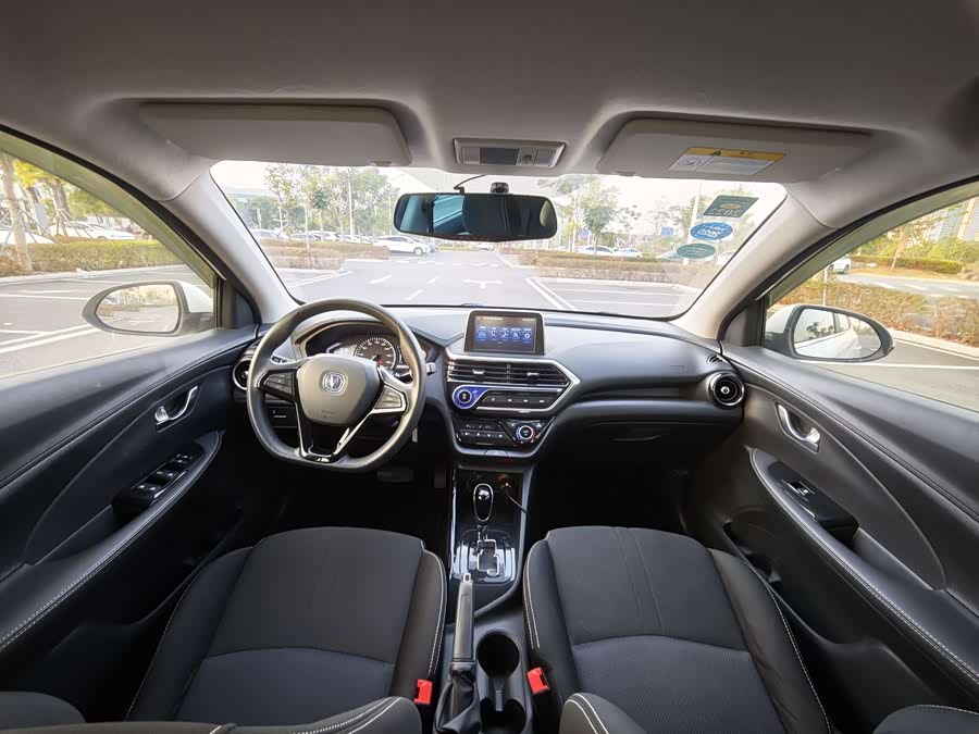 Changan Alsvin 2018 car image #8