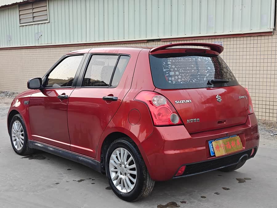 铃木 雨燕 2013 汽车图片 #8