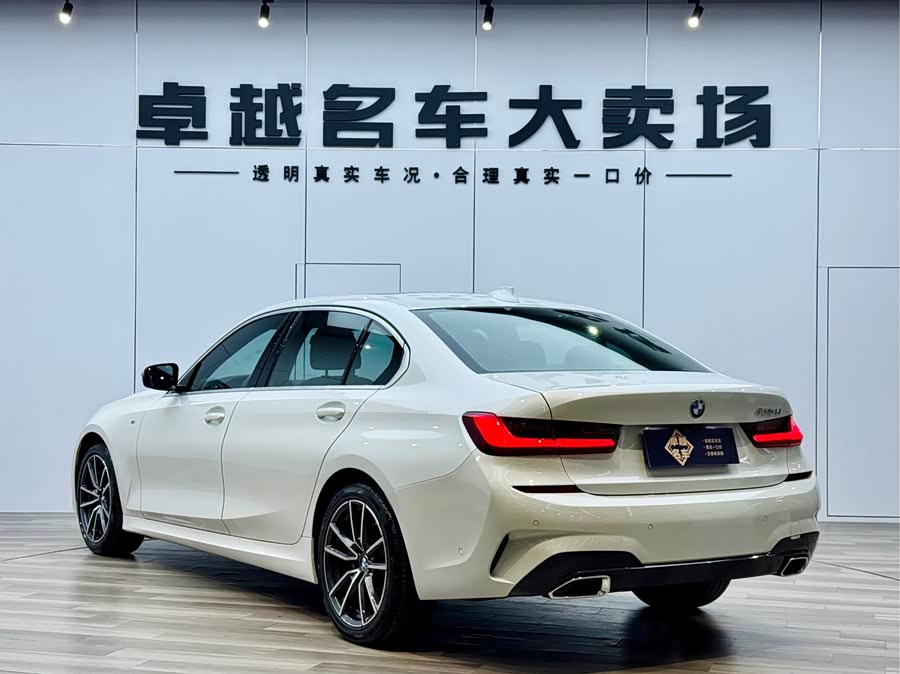 BMW 3 Series 2020 car image #8