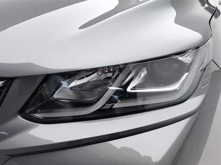 GEELY Coolray 2025 car image #8