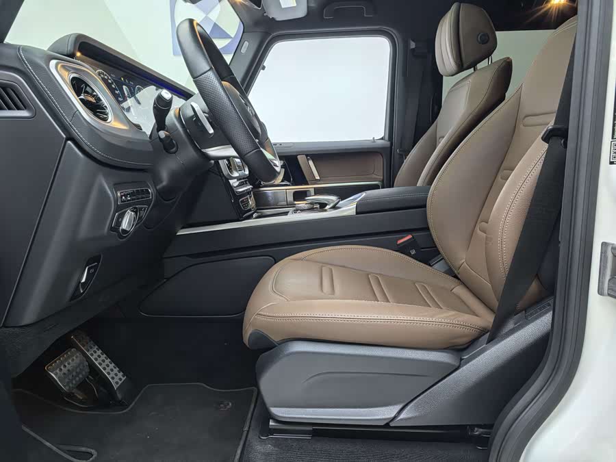 Mercedes-Benz G Class 2023 immagine di auto #8