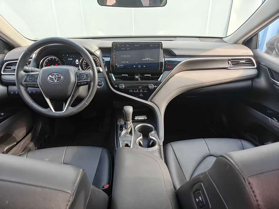 Toyota Camry 2021 #8 Toyota Camry 2021 car image #8