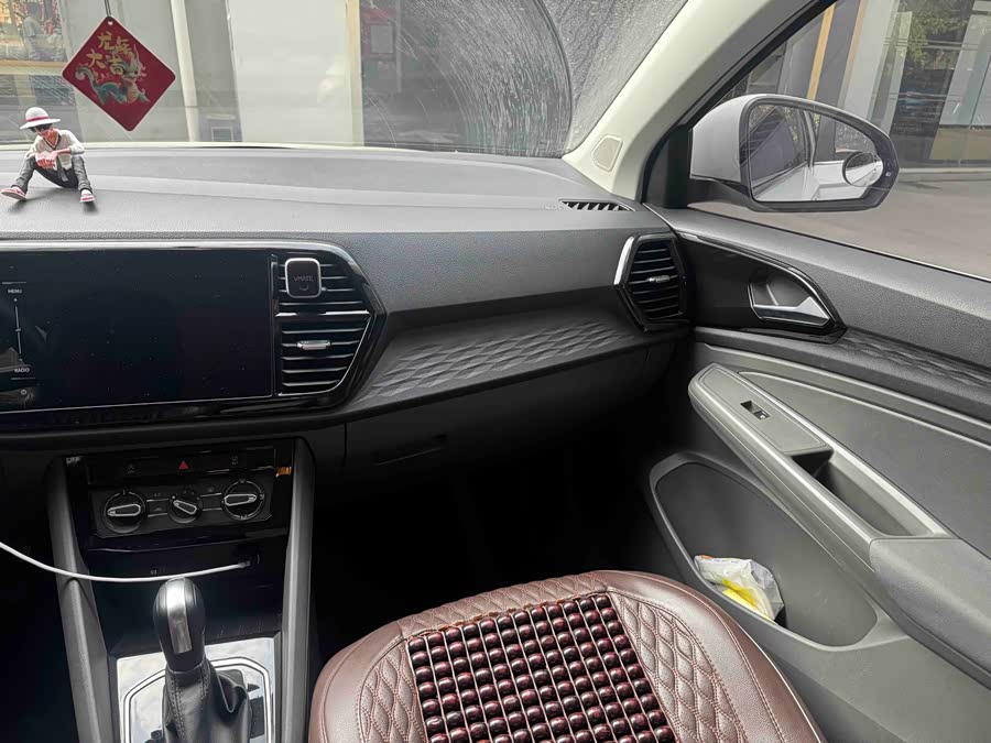 Jetta VS5 2019 car image #8