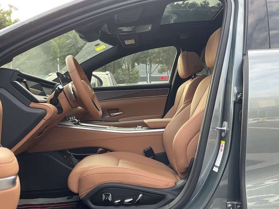 BYD HanL 2025 immagine di auto #8