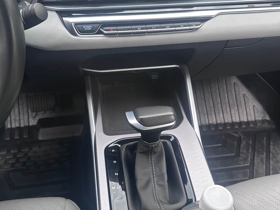 GEELY Emgrand 2022 car image #8