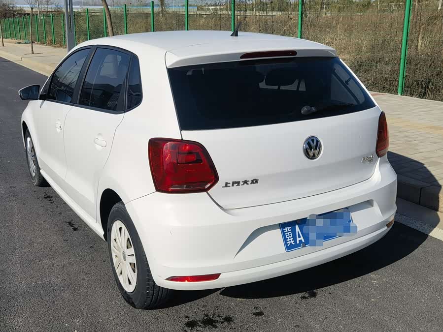 Volkswagen Polo 2019 car image #8