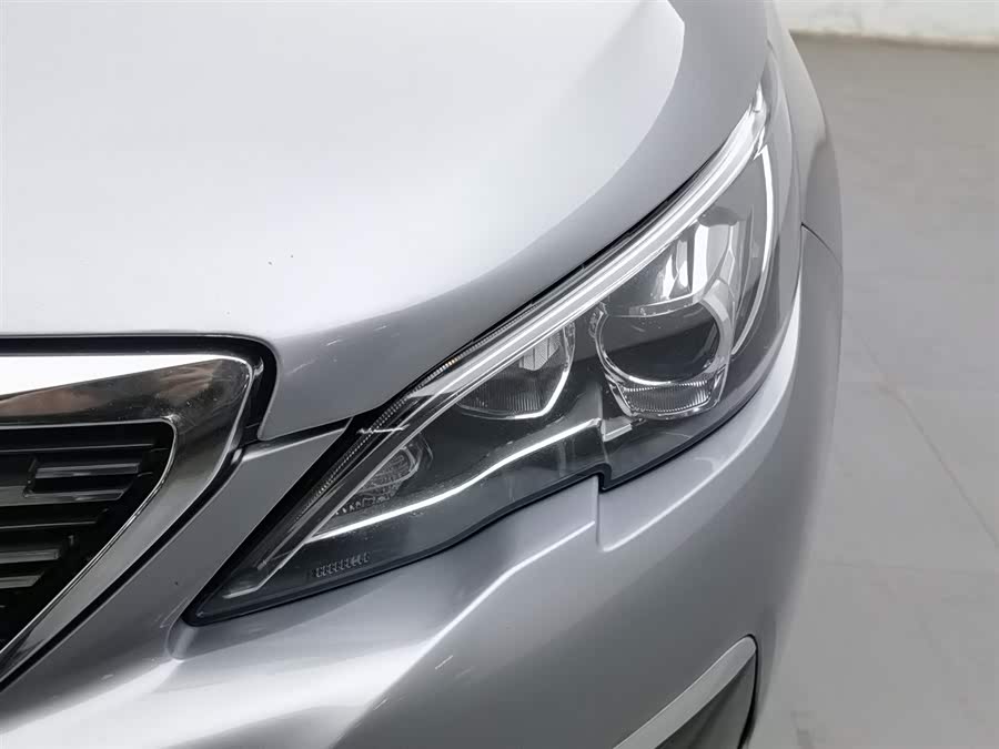 Peugeot 308 2019 #8 Peugeot 308 2019 car image #8