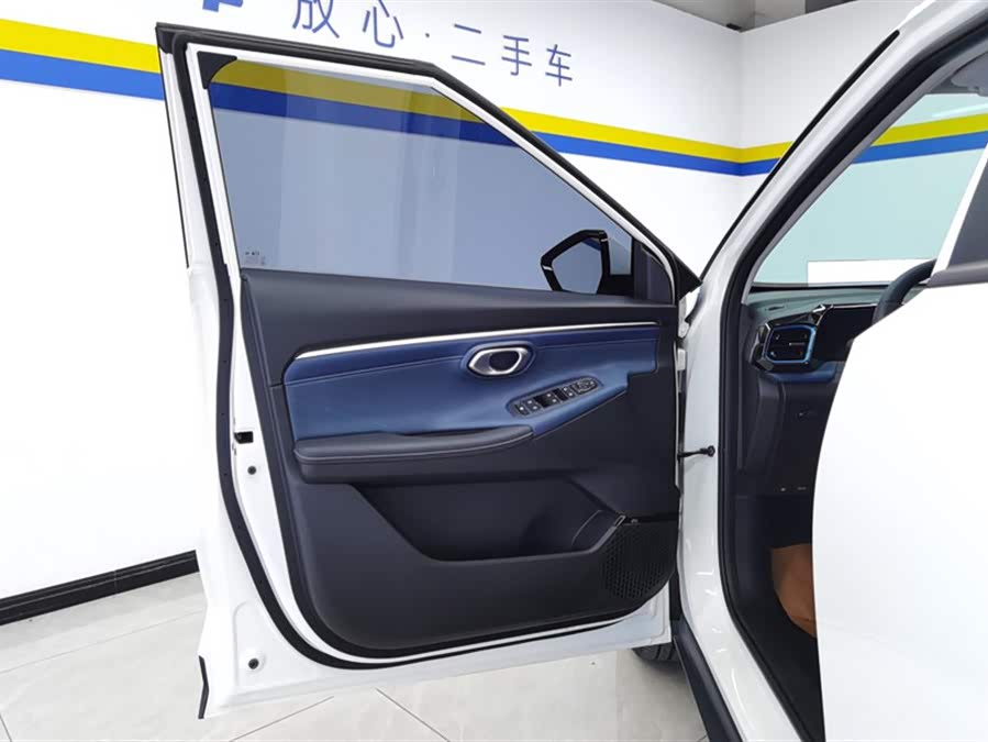 GAC Trumpchi GS3 2025 car image #8