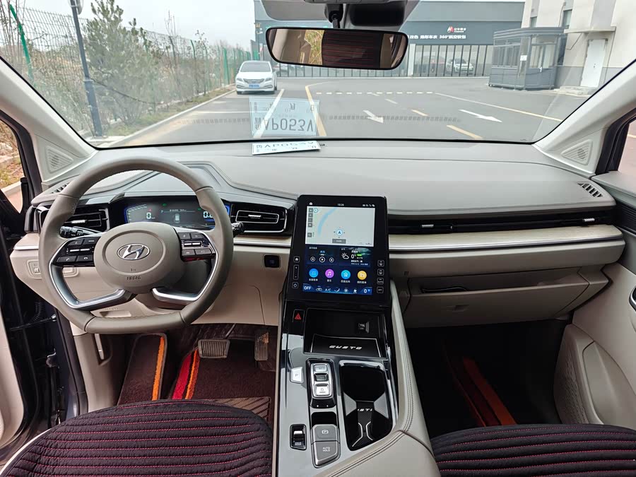 Hyundai Custo 2023 #8 Hyundai Custo 2023 car image #8