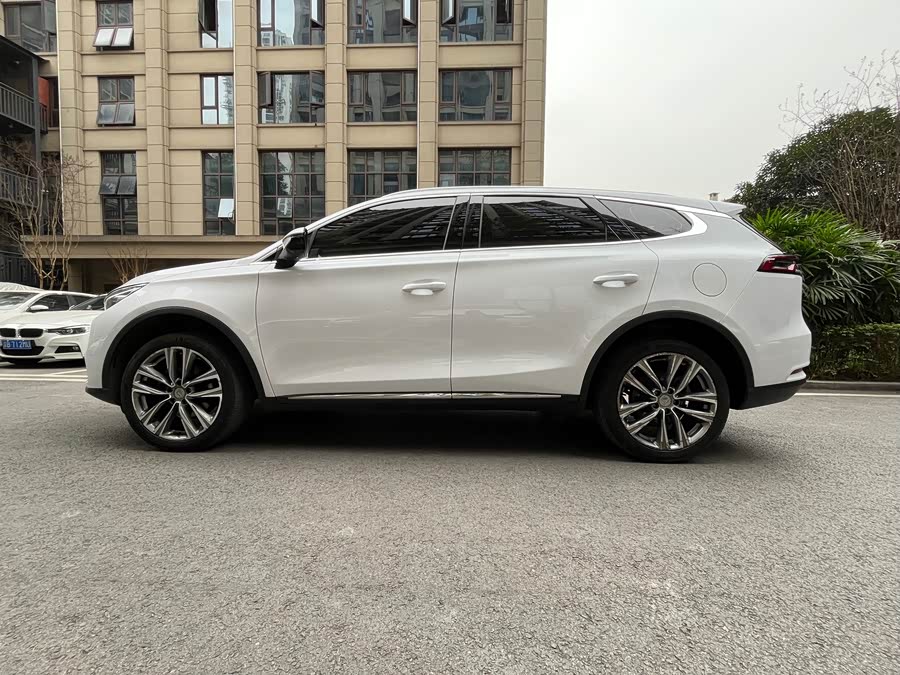 BYD Tang 2019 #8 BYD Tang 2019 car image #8