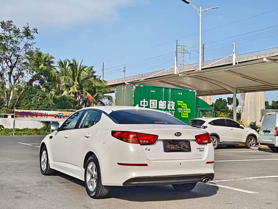 Kia K5 2015 imagen de coche #8