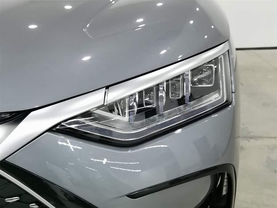 BYD Han 2022 car image #8