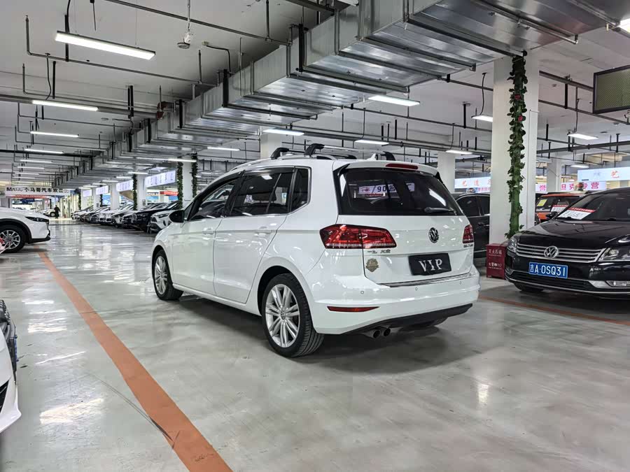 Volkswagen Golf Sportsvan 2016 car image #8