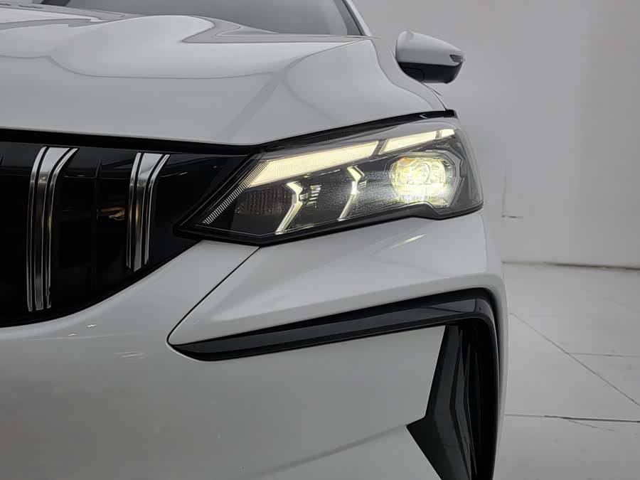 GEELY Binray 2024 car image #8
