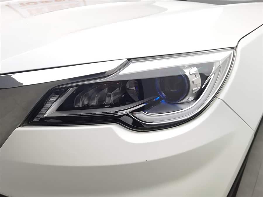 Jetour X70 2019 car image #8