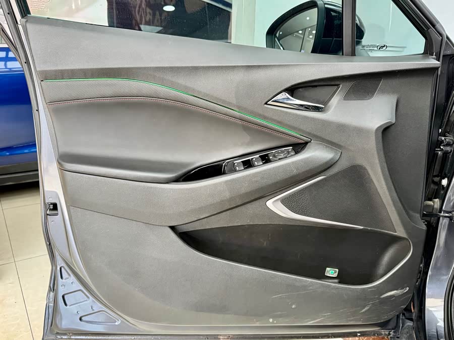 Chevrolet Orlando 2023 #8 Chevrolet Orlando 2023 car image #8