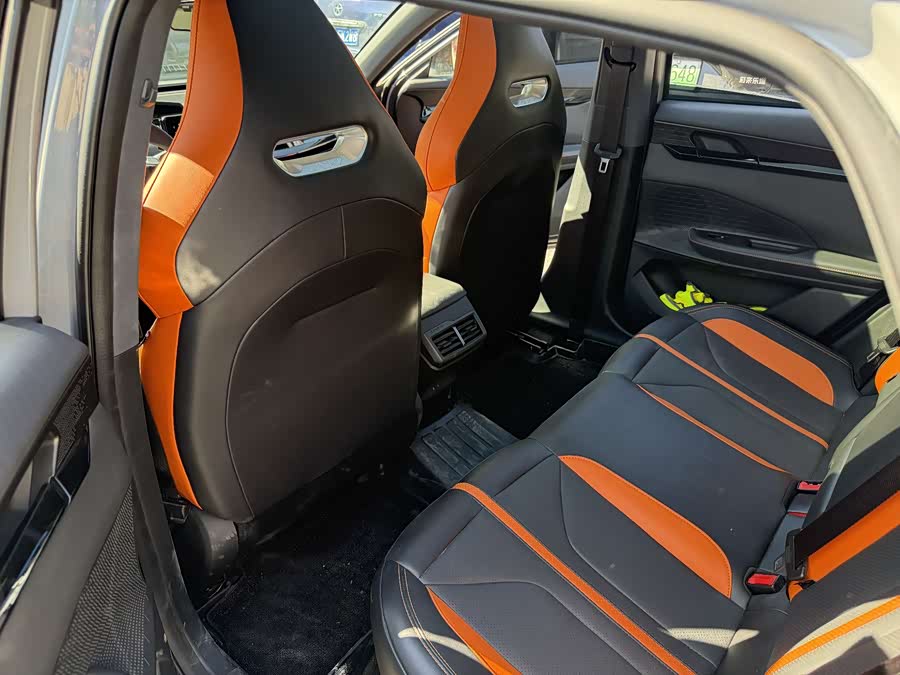 Changan UNI-V 2024 car image #8
