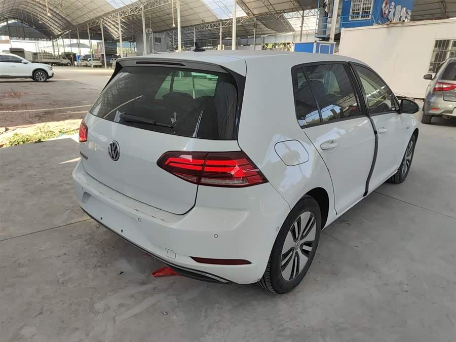 Volkswagen Golf New Energy (Imported) 2020 صورة سيارة #8