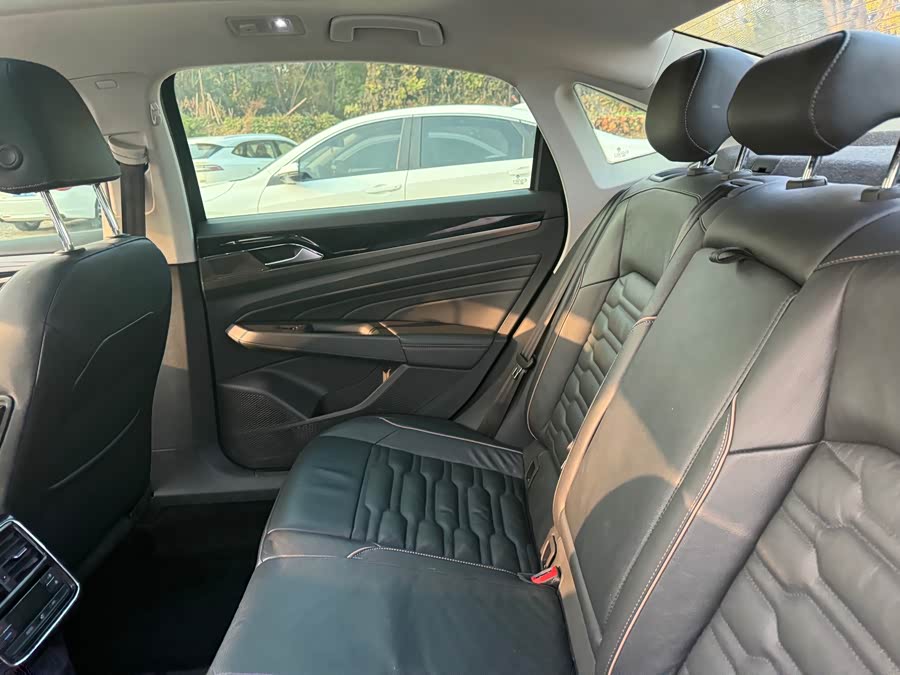 Volkswagen Passat 2018 #8 Volkswagen Passat 2018 car image #8