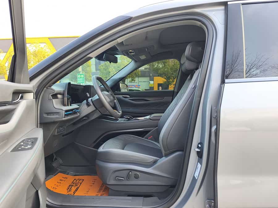 Ford Edge 2024 car image #8