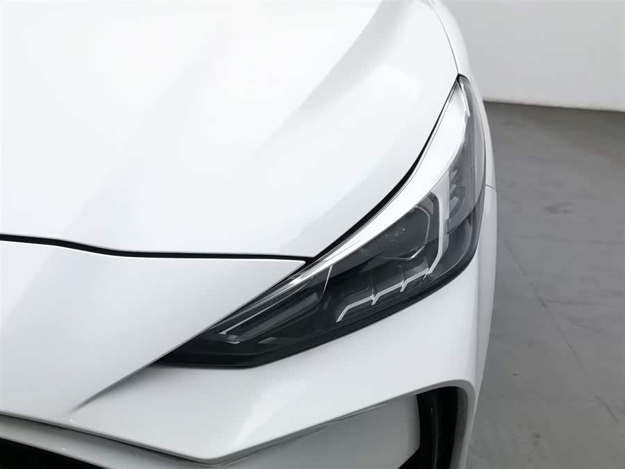 MG 5 2022 car image #8