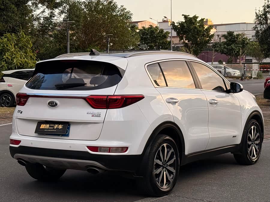 Kia KX5 2016 #8 Kia KX5 2016 car image #8