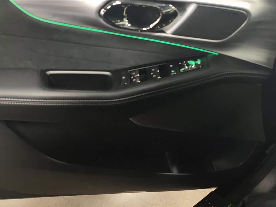 GAC Trumpchi ES9 2024 car image #8