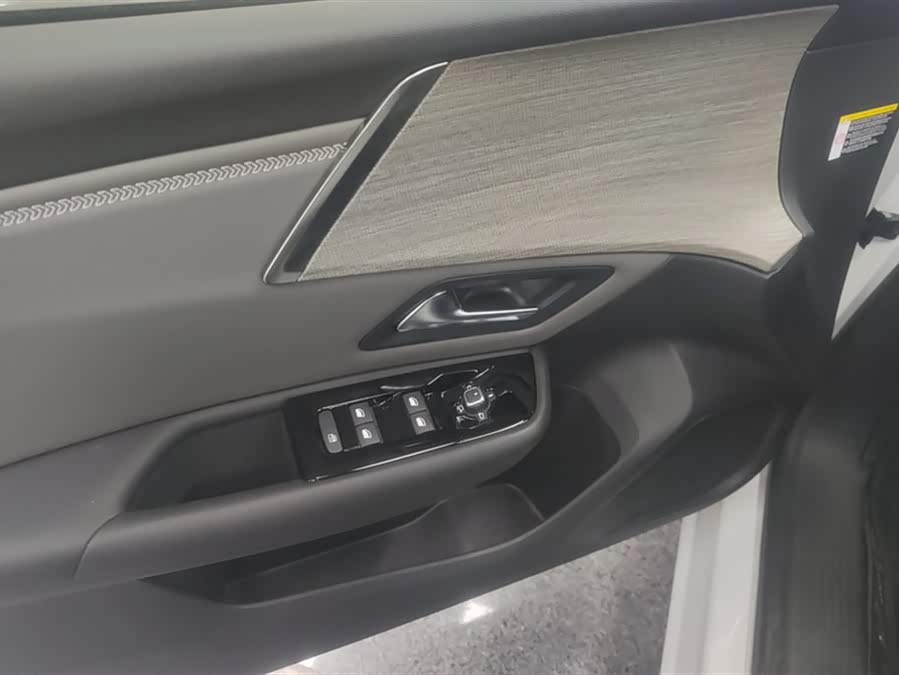 Citroen C5 X 2024 #8 Citroen C5 X 2024 car image #8