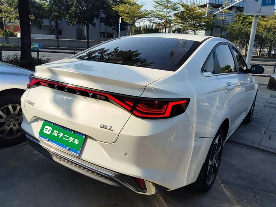 GEELY Emgrand L 2022 immagine di auto #8